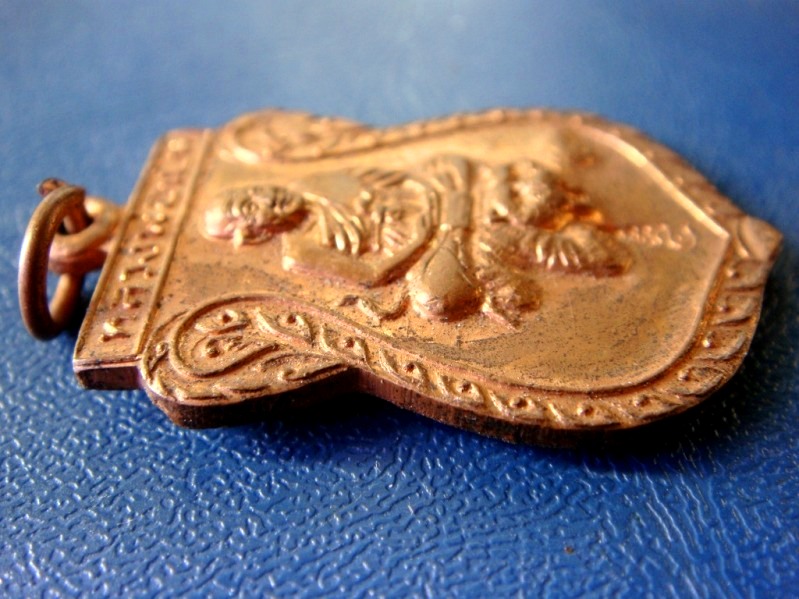 เหรียญขวัญถุง มหาโชค-มหาลาภ หลวงพ่อเปิ่น ปี 2536 ครับผม