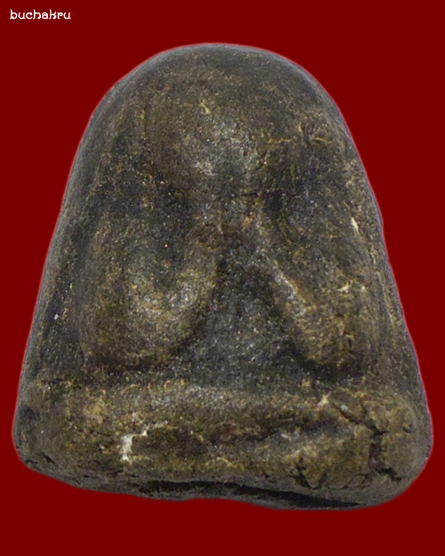 พระปิดตา เนื้อผงกะลาคลุกรัก (รุ่นแรก) ปี 2541 หลวงปู่หงษ์ พรหมปัญโญ สุสานทุ่งมน