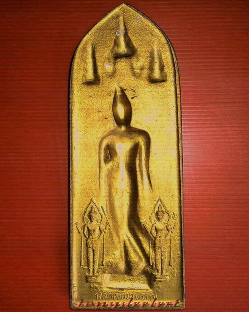 พระบูชากำแพงศอกหลังหลักเมืองสุพรรณ วัดป่าเลไลยก์ จ.สุพรรณบุรี ขนาดกลาง ทาทอง สวยมากค่ะ