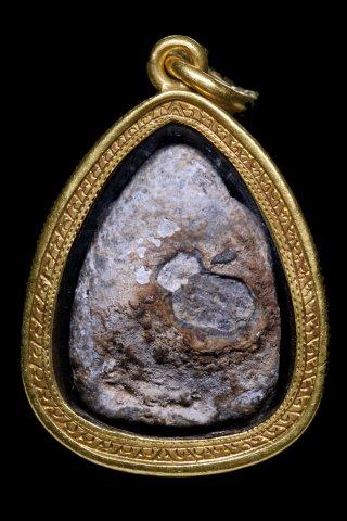 ปิดตา สมาธิราบ กรุท้ายตลาด ธนบุรี