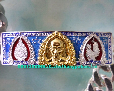 เลสหลวงพ่อรวย รุ่นเลื่อนสมณศักดิ์ ๒บาทหน้าทองคำ กรรมการ ป้ายแดง