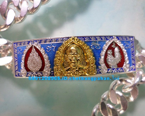 เลสหลวงพ่อรวย รุ่นเลื่อนสมณศักดิ์ ๒บาทหน้าทองคำ กรรมการ ป้ายแดง