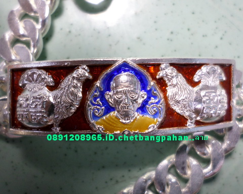 เลสหลวงพ่อรวย วัดตะโก ๒บาทลงยา ปี๕๗ รุ่นไตรมาส๙๓ เข้าแถวจำกัดจำนวนเช่าครับ ป้ายแดง