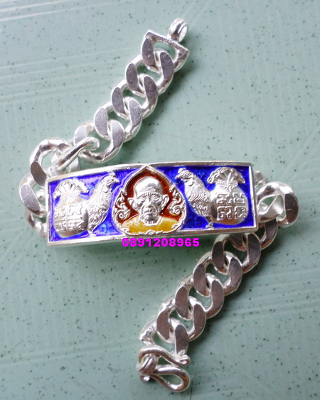 เลสหลวงพ่อรวย วัดตะโก ๔บาทลงยา ปี๕๗ รุ่นไตรมาส๙๓ เข้าแถวจำกัดจำนวนเช่าครับ ป้ายแดง