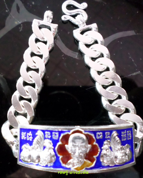 เลสหลวงพ่อรวย วัดตะโก ๔ บาทลงยา ปี๕๗ รุ่นสรงน้ำเสาร์๕ ป้ายแดง