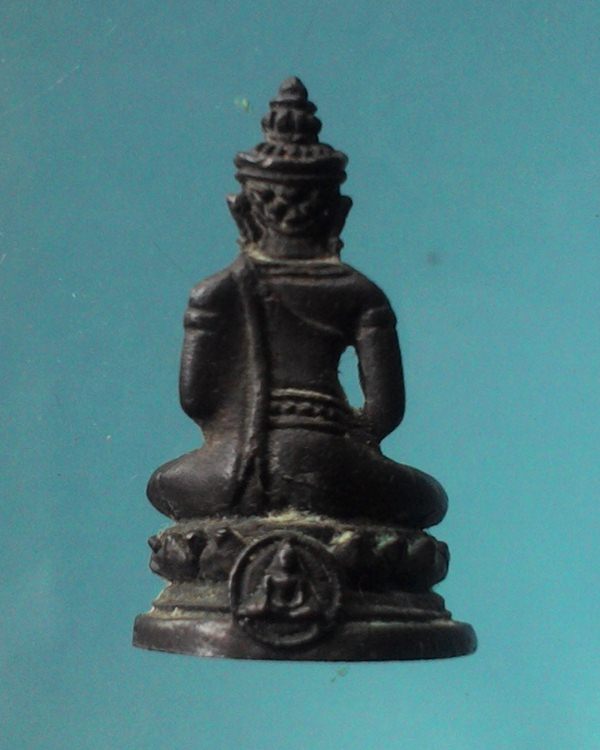 พระชัยวัฒน์นางพญา วัดนางพญา ปี 14 เนื้อนวโลหะ หายาก สวยมาก จ มูกโด่ง ผิวเดิมๆ ไม่ผ่านการใช้