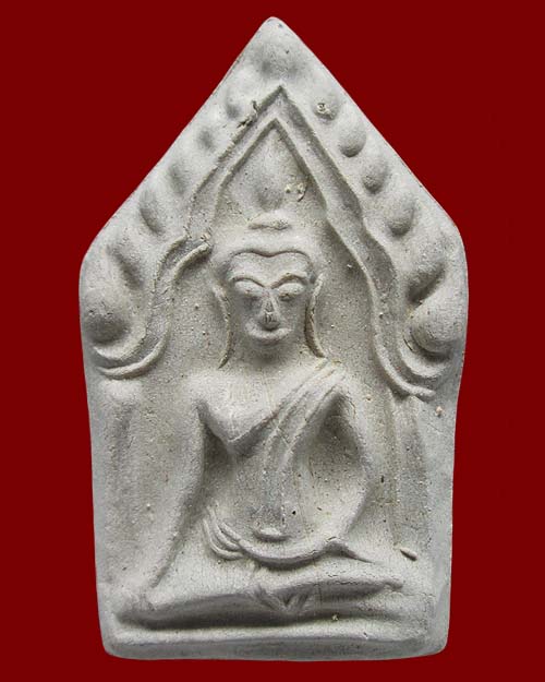 พระขุนแผน หลวงปู่ทิม วัดพระขาว จ.พระนครศรีอยุธยา ปี๒๕๔๗ เนื้อผงพุทธคุณขาว ปั๊มโค๊ต พระสภาพสวยสมบูรณ์