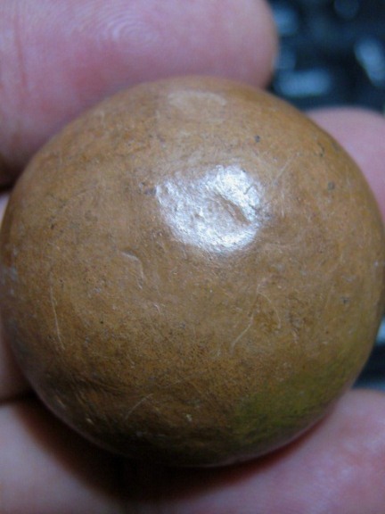 พระงบน้ำอ้อย เนื้อดิน พิมพ์อุกลาง กรุหนองแซง จ.สระบุรี สภาพพอสวย สามารถนำส่งประกวดได้ 