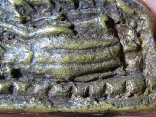 เหรียญหล่อพิมพ์พระนอนหลวงพ่อกึ๋น ปี2486 เนื้อทองผสม วัดดอนฯ กรุงเทพฯ 