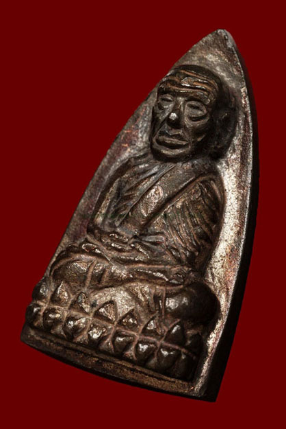 หลวงพ่อทวด เตารีดใหญ่ รุ่นสร้าง รพ.โคกโพธิ์ เนื้อนวโลหะ