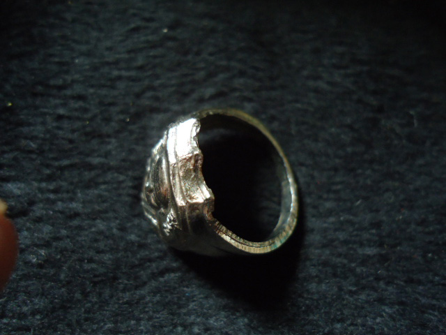 แหวนหลวงพ่อคล้ายปี06