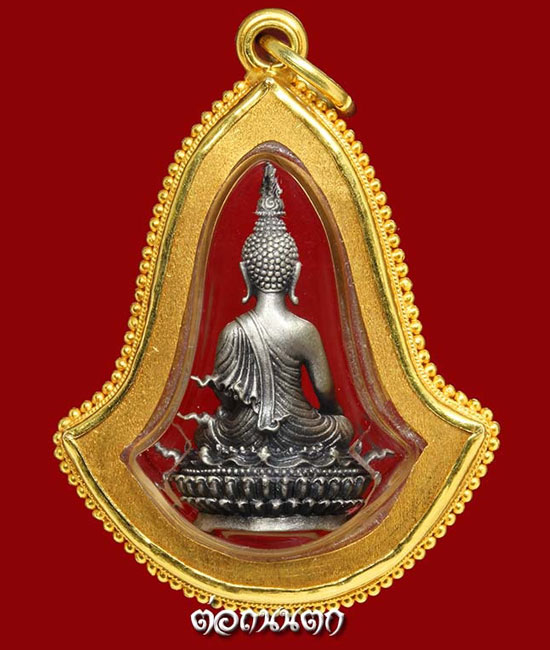 พระพุทธประทานยศบารมีเนื้อเงินเล็กหมายเลข1209อุปกรณ์ครบมาพร้อมกรอบทองคำฝังเพชรงานมือสุโขทัยสวยวิ้งๆ