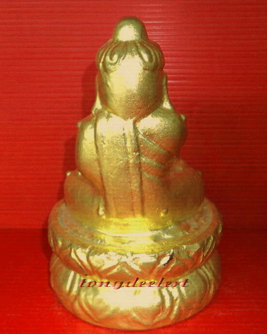 พระบัวเข็มทาทอง ศิลปะมอญพม่า สวยมากค่ะ