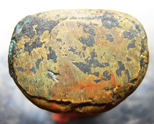 รูปหลอหลวงพอเงิน รุ่นปืนแตก พิมพ์นิยม โดนล้างผิวมาครับ