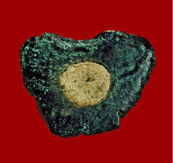 รูปหล่อ นั่งรวย หลวงปู่หงษ์ พรหมปัญโญ สุสานทุ่งมน (วัดเพชรบุรี) เนื้อสำริดศิลา ปี 46