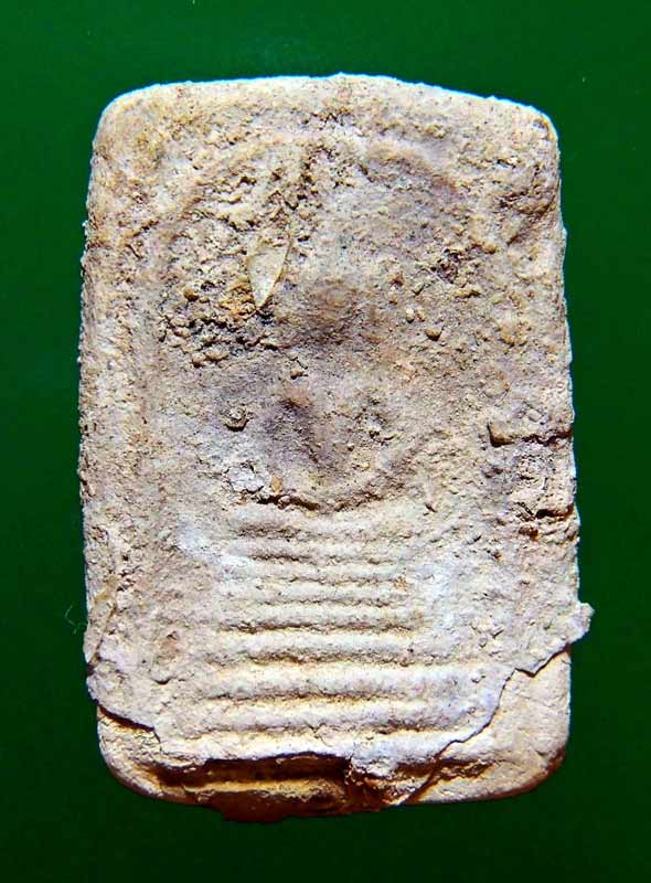 พระหลวงพ่อปานกรุวัดคู้สลอดพิมพ์สมเด็จ สภาพสวยสมบูรณ์ประกวดได้ กำลังแรง และ หายากส์แล้วครับ