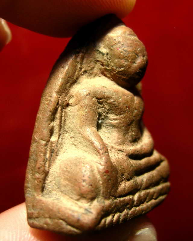 หลวงพ่อโตกรุบางกระทิงปางมารวิชัยมีหน้าตา จมูก หู สภาพสวยกริ๊ป