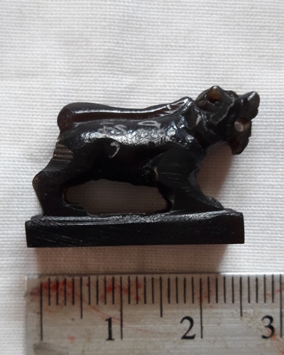 เสือ เขาควายแกะ หลวงพ่อสิน วัดละหารใหญ่ มีรูปหลวงพ่อให้