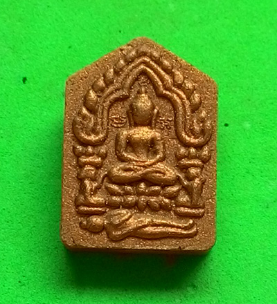 พระขุนแผนพรายกุมาร 7 รอบ (( เนื้อผงพรายกุมาร เกสร )) หลวงพ่อสิน วัดระหารใหญ่ พร้อมกล่อง สภาพสวยครับ