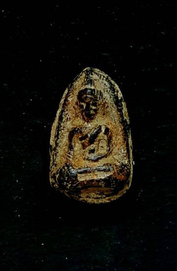 พระเม็ดน้อยหน่ากรุศาลาปูน อยุธยา มีปิดทองเดิมๆ รับประกันตามกฎเวปครับ