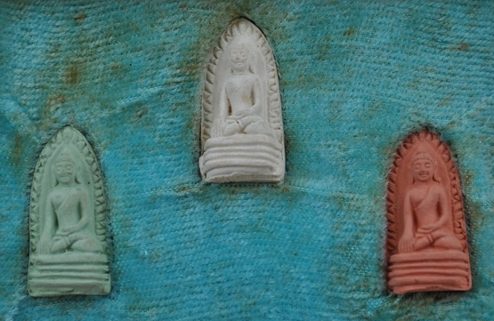 พระรอดเขมโกหลวงพ่อเกษม เขมโก