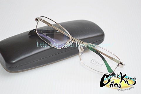 กรอบแว่นตา Nikon (N-19) NC3082 ทรงเต็มกรอบสีเงิน  กรอบ Titanium 