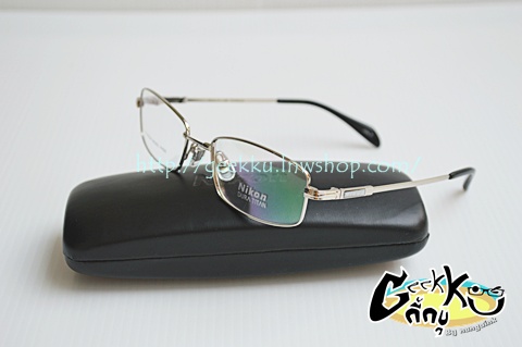 กรอบแว่นตา Nikon (N-19) NC3082 ทรงเต็มกรอบสีเงิน  กรอบ Titanium 