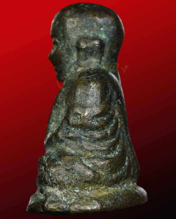 หลวงพ่อเงิน วัดบางคลาน จังหวัด พิจิตร รุ่นปืนแตก พิมพ์นิยมเศียรโต ปี ๒๕๒๘ 