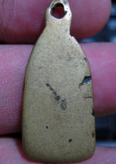 เหรียญหล่อพระประจำวันหลวงพ่อกึ๋น ปี2486 เนื้อทองผสม วัดดอนฯ กรุงเทพฯ สภาพพอใช้