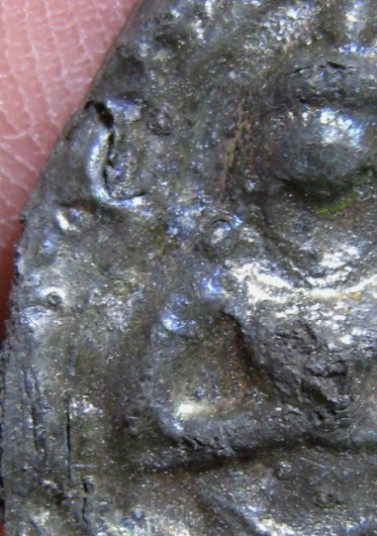 พระแผงตัด เนื้อชินเงิน กรุวัดราชบูรณะ จ.อยุธยา มีบัตรรับรองความแท้