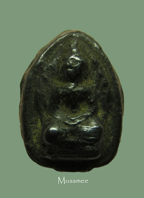 @@@ พระปรกโพธิ์เล็ก (หล่อช่อ) เนื้อเมฆพัต หลวงปู่ใจ วัดเสด็จ พระสวยยยยยยยยยยยยยยย @@@