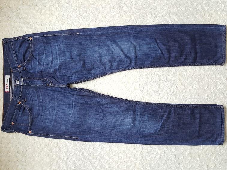 Levi's รุ่น 504-0173 ทรง Straight Fit ไซส์ 32" วัดจริง 36.5” Pakistan