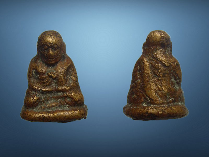 หลวงพ่อเงิน แจกแม่ครัว ปี 28 พระเนื้อจัดดูง่าย