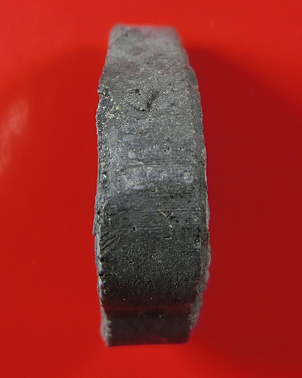 พระประจำวัน เนื้อผงใบลาน หลวงปู่โต๊ะ วัดประดู่ฉิมพลี ปี 2520