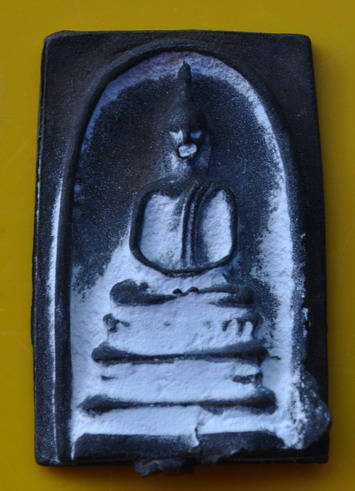 สมเด็จหล่อ หลวงพ่อแพ 