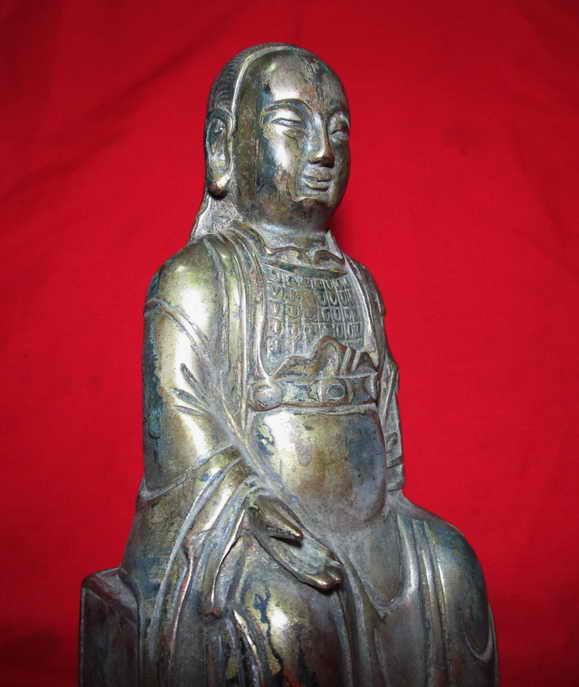  งานเก่า ศิลป์โบราณ เจ้าพ่อเสือ ( ตั่วเล่าเอี้ย ) หล่อด้วยโล หะ ขนาดฐานก ว้าง 5 นิ้ว สูง 9.5 นิ้ว 