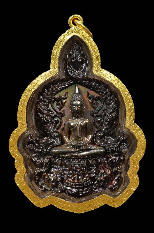 เหรียญพระพุทธโสธร รุ่นเจริญพร เนื้อนวะ ปี๕๕ พร้อมเลียมทอง