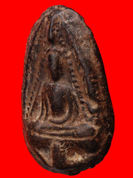 พระชุดกิมตึ๋ง พิมพ์สี่กร กรุวัดพระรูป จ.สุพรรณบุรี เนื้อดิน สภาพสวย