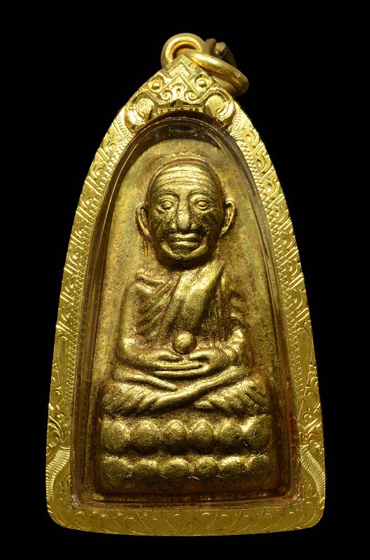 พระหลวงพ่อทวด วัดช้างให้ รุ่นทะเลซุง พิมพ์ใหญ่ (นิยม) หลังเจดีย์ เนื้อฝาบาตร ปี๐๘