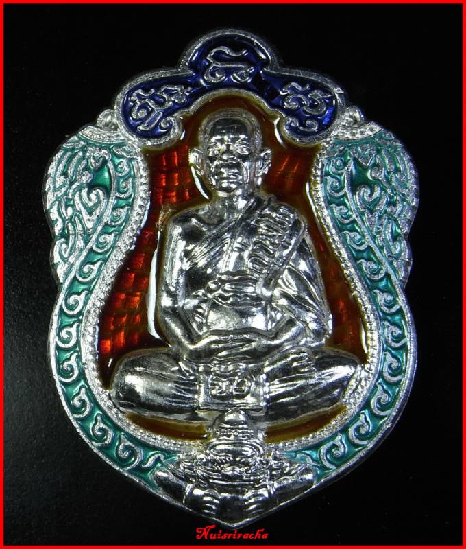 เหรียญเสมา 7 รอบ หลวงปู่บัว เนื้อเงินลงยาพื้นแดง หายากมากกกกก สวยๆๆๆๆๆ no 146