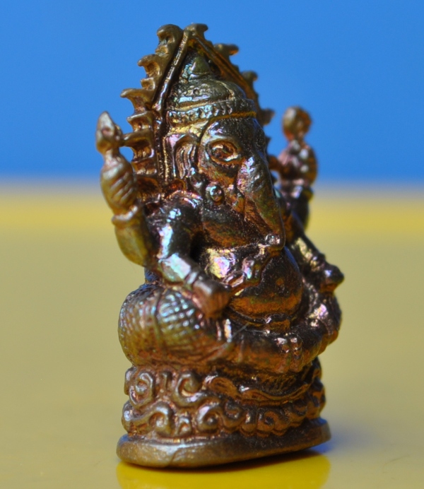 พระพิฆเนศลอยองค์ รุ่นสร้างอุโบสถถวายพ่อ