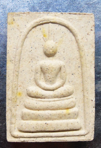 พระสมเด็จ105ปี หลวงปู่หมุน สวยๆครับ