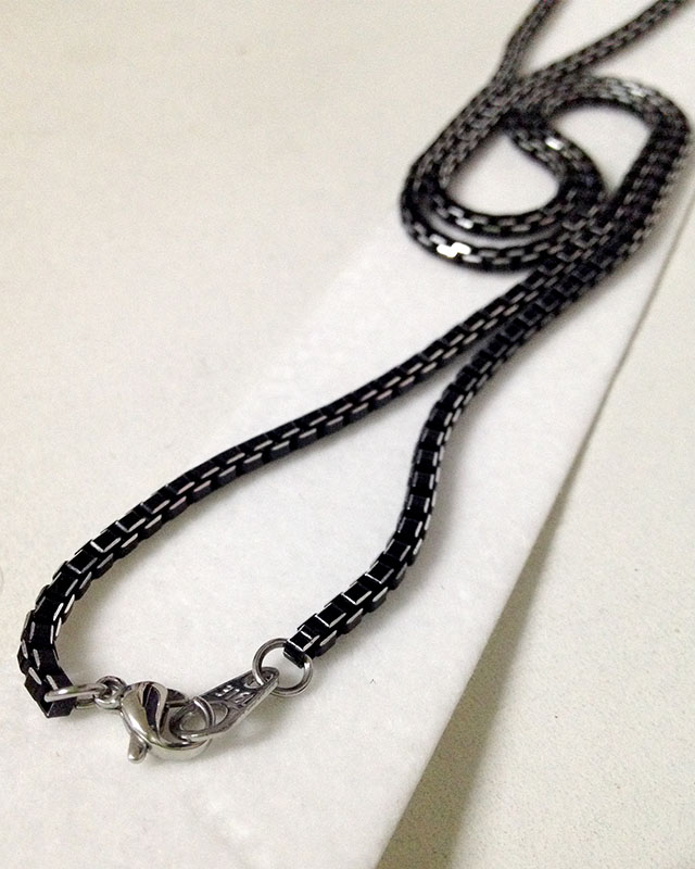 สร้อยยาว 26 นิ้ว หนา 3 มิล สร้อยอลูมิเนียม ของใหม่มือหนึ่ง สวยๆครับ