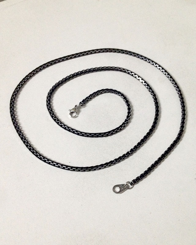 สร้อยยาว 26 นิ้ว หนา 3 มิล สร้อยอลูมิเนียม ของใหม่มือหนึ่ง สวยๆครับ