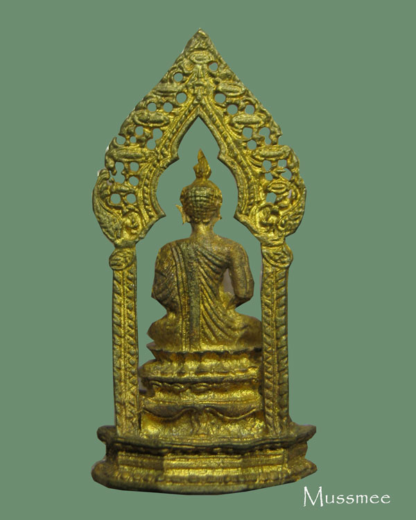 พระชัยวัฒน์นิรันตราย วัดราชประดิษฐ์ ปี 2515 (พระดีพิธีใหญ่) หลวงปู่ทิมปลุกเสก ### เคาะเดียว ###