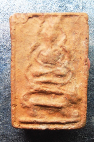 พระเนื้อดินหลวงพ่อผาดกรุวัดดงตาลขีเสือ สวยๆครับ