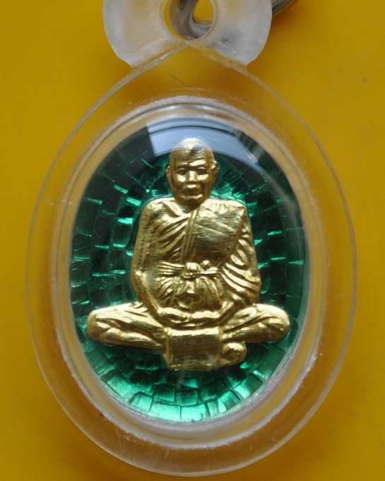 เหรียญเจริญพรรษา 8 รอบ เนื้อเงินลงยาหน้าทองคำ หลวงปู่ชื้น วัดญาณเสน 