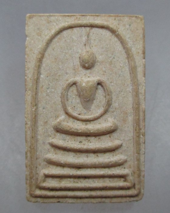 20 บาท พระสมเด็จ รุ่น ๓ พิมพ์ ๑๐๘ มงคลเศรษฐี เข้าพิธีเสาร์ ๕  วัดระฆังฯ