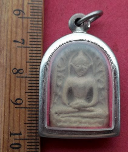 วัดใจเริ่ม 10 บาท กับ พระเนื้อดิน ....AH184