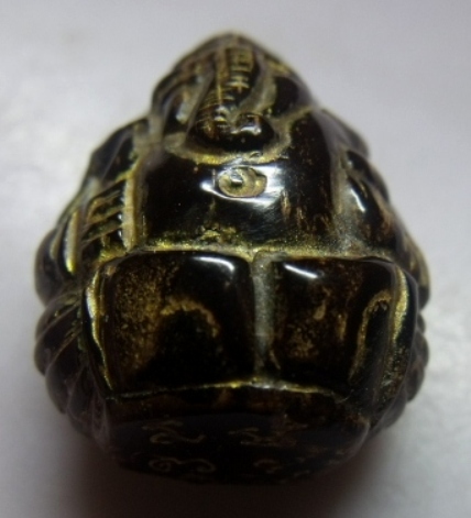 **วัดใจ**พระพิฆเนศแกะจากคตมะพร้าวตายพราย (คดซ้อนคด) มีจาร**สวยๆ เชิญชมครับ